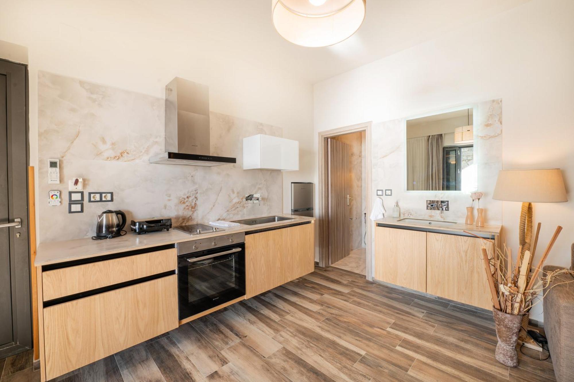 Petra Thea Appartement Kalamáta Buitenkant foto