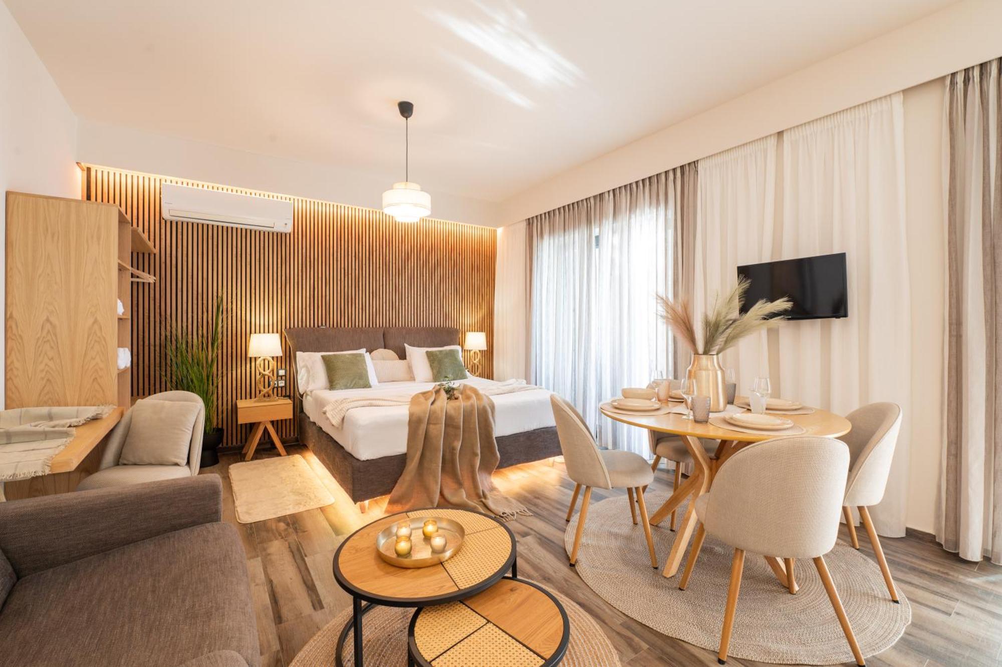 Petra Thea Appartement Kalamáta Buitenkant foto